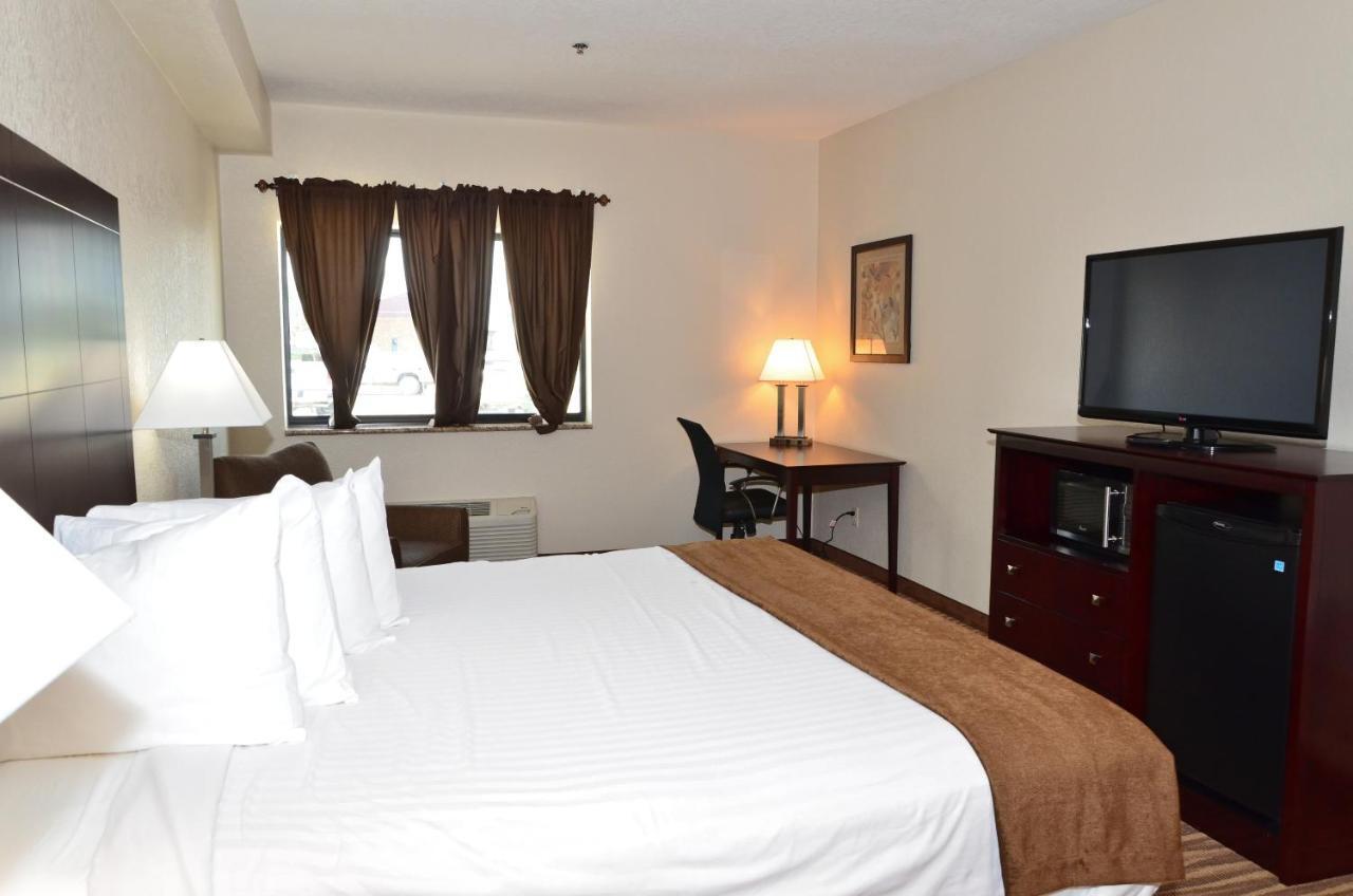 Cobblestone Inn & Suites - Clarion Exterior foto